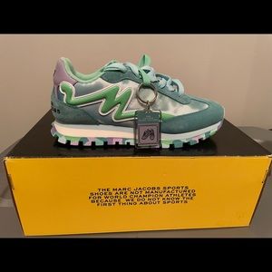 Marc Jacobs - The Jogger